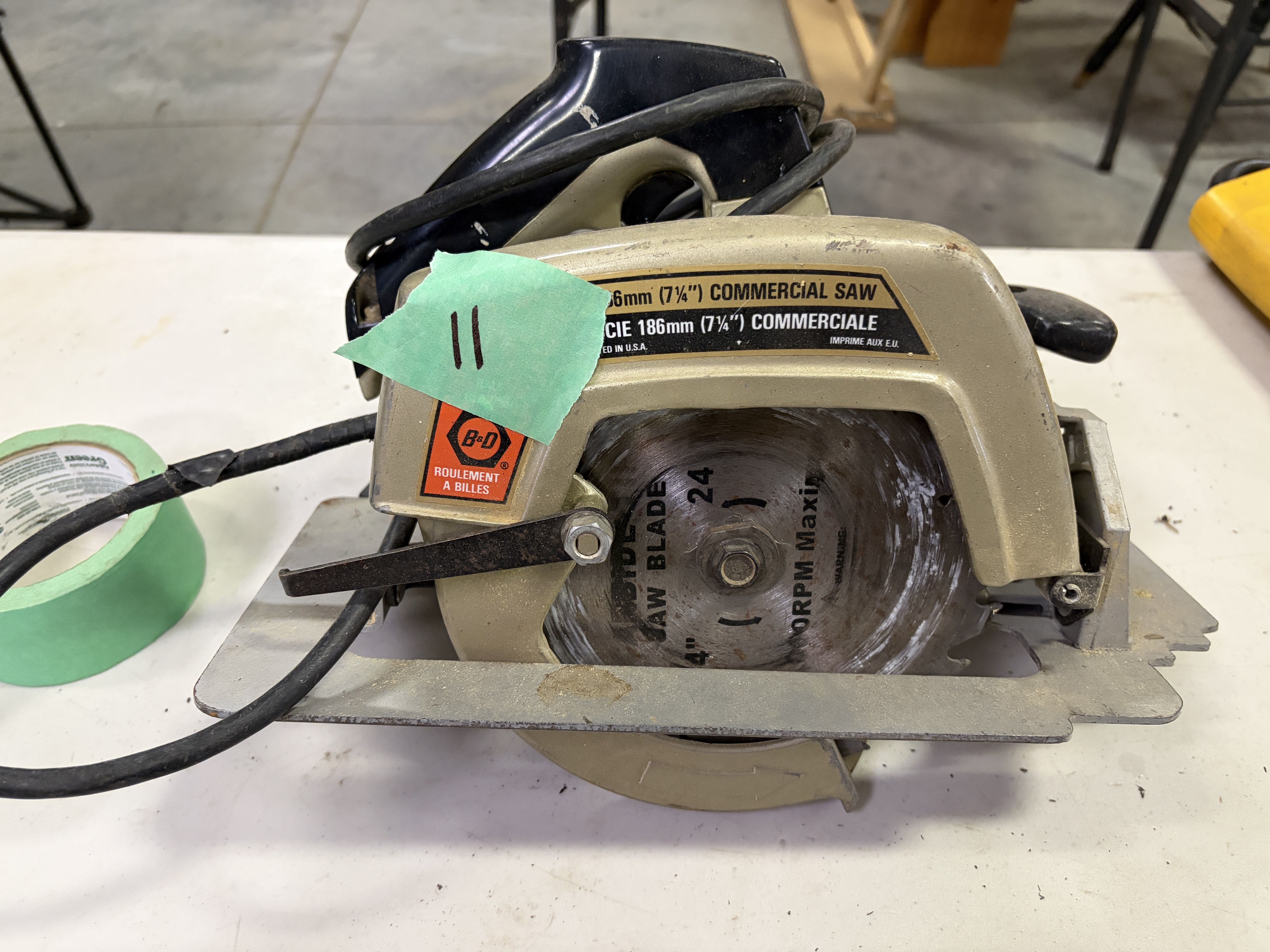 Black & Decker Commercial Circular Saw